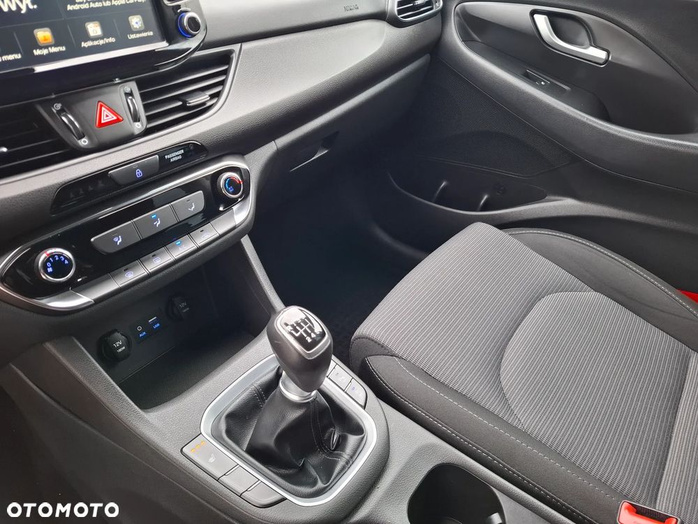 Hyundai i30 - 29