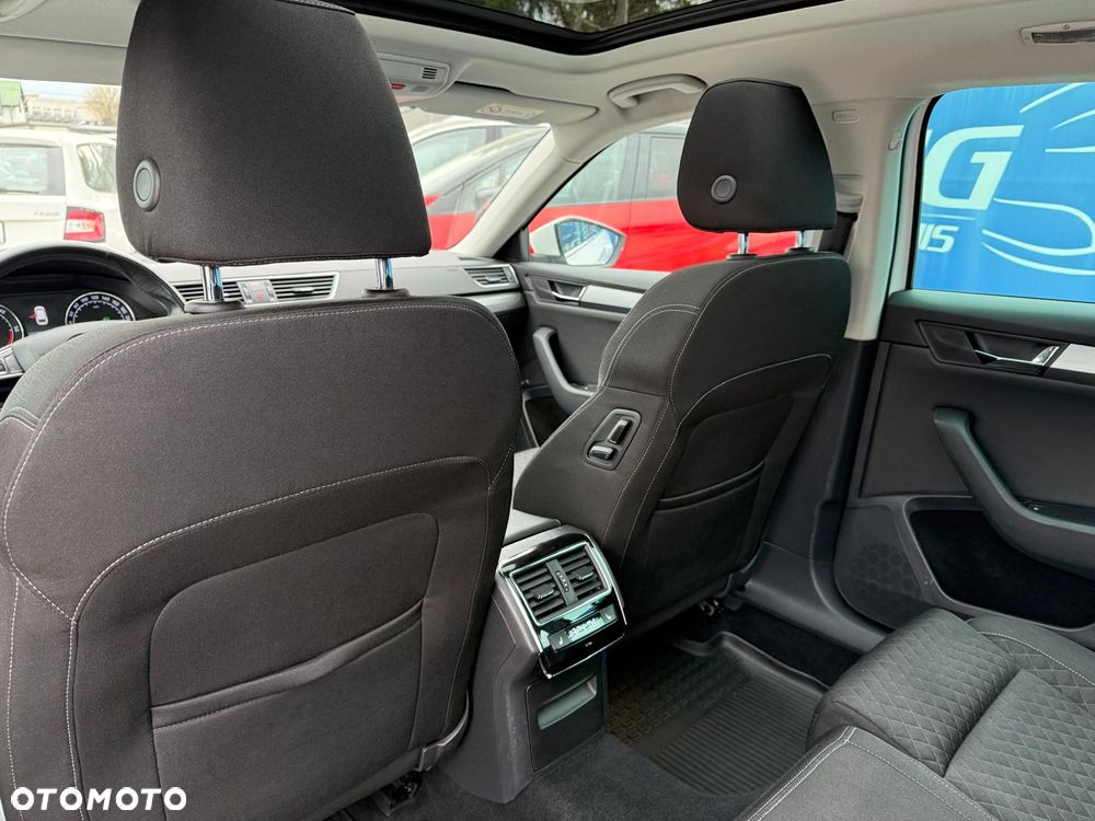 Skoda Superb 2.0 TDI 4x4 Ambition DSG - 14