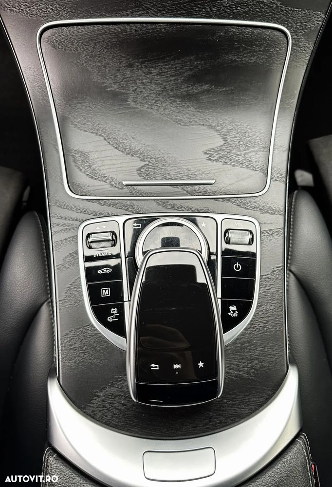 Mercedes-Benz GLC - 19