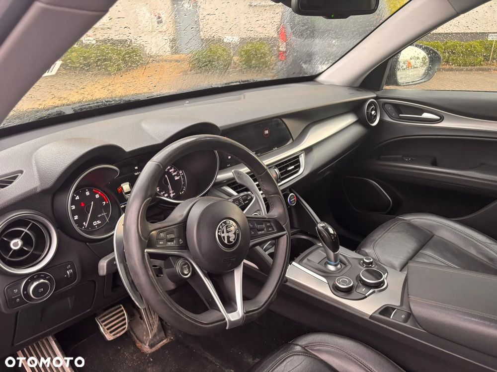 Alfa Romeo Stelvio 2.0 Turbo Executive Q4 - 10