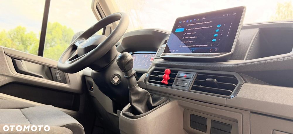 Volkswagen CRAFTER - 8