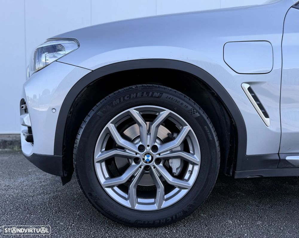 BMW X3 30 e xDrive xLine - 24