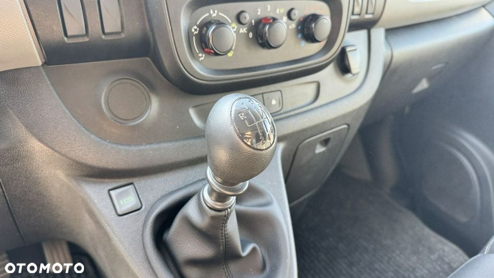 Renault Trafic - 14