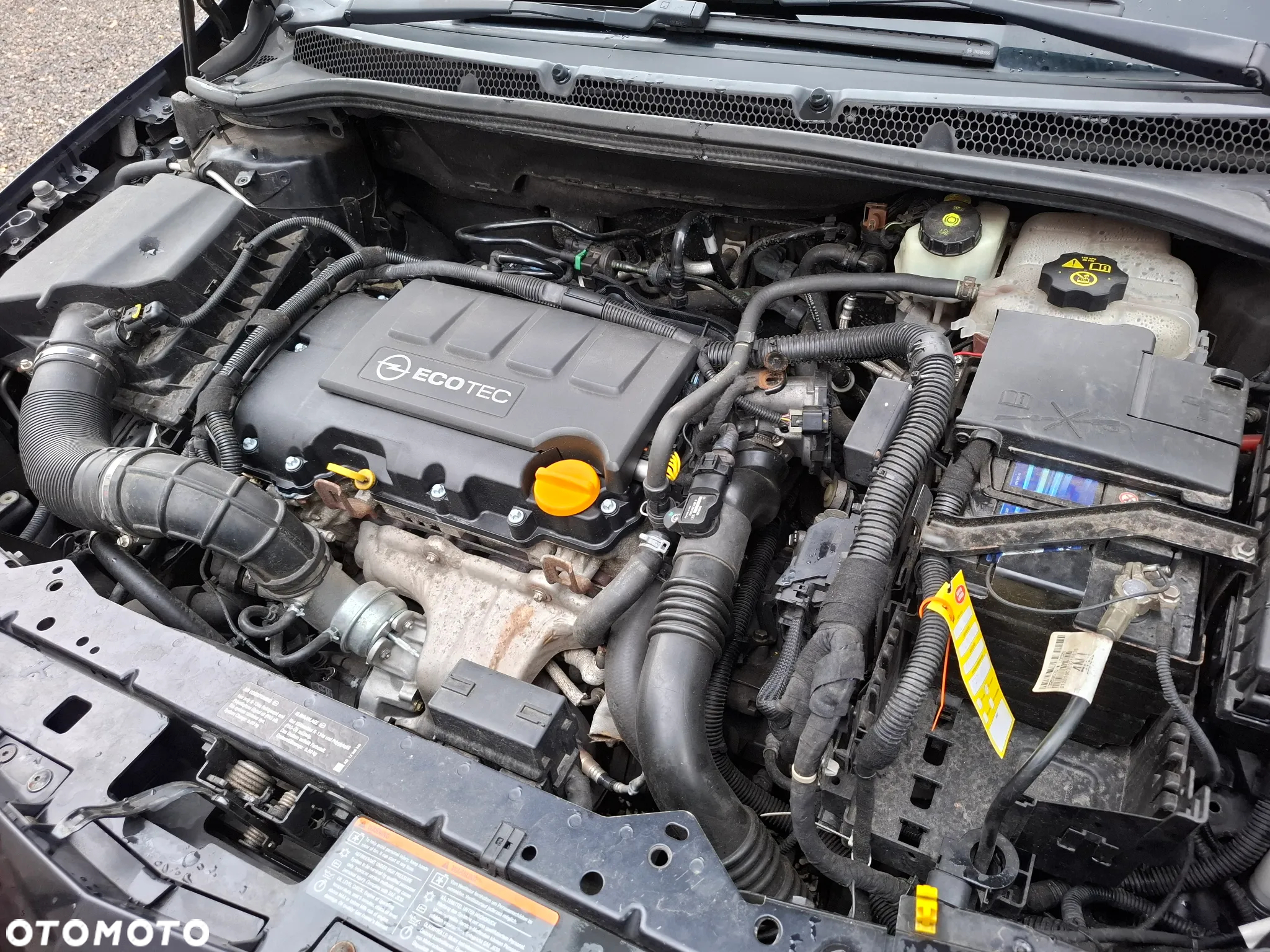 Opel Astra IV 1.4 T Sport - 14
