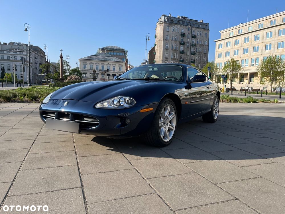 Jaguar XK8 4.0 - 1