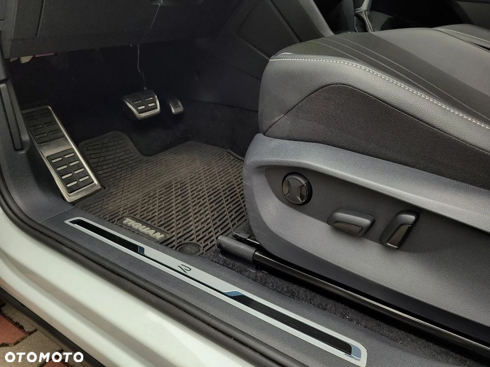 Volkswagen Tiguan - 15