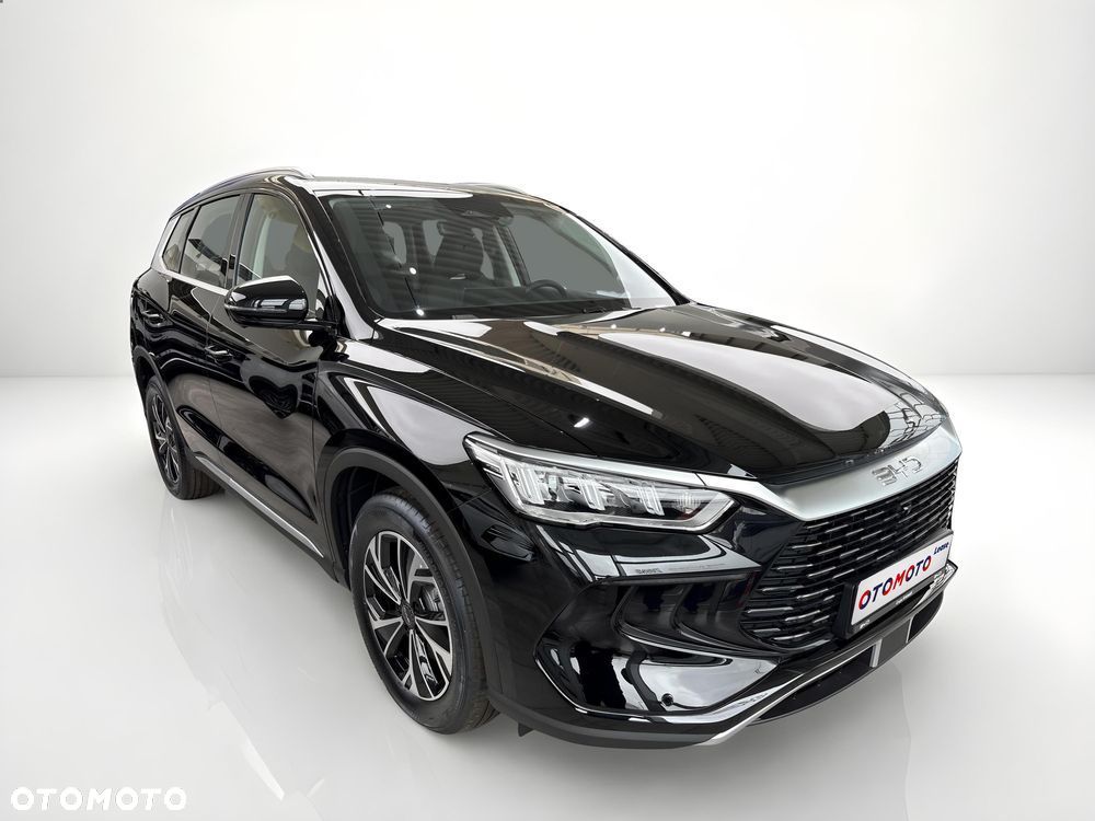 BYD Sealion 5