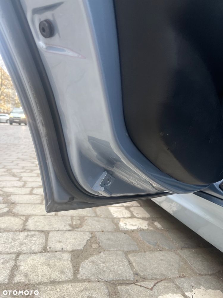 BMW Seria 3 320d DPF - 37