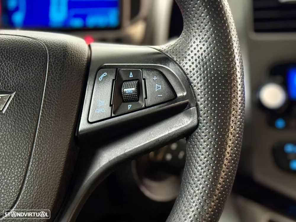 Chevrolet Aveo 1.2 LT - 26