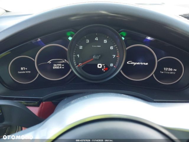 Porsche Cayenne - 15