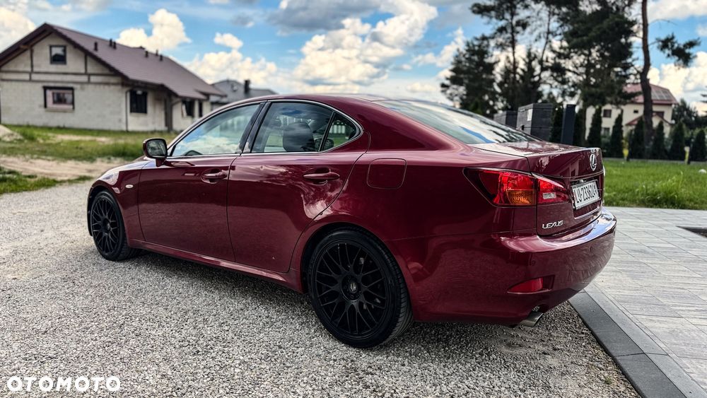 Lexus IS 250 Prestige - 24