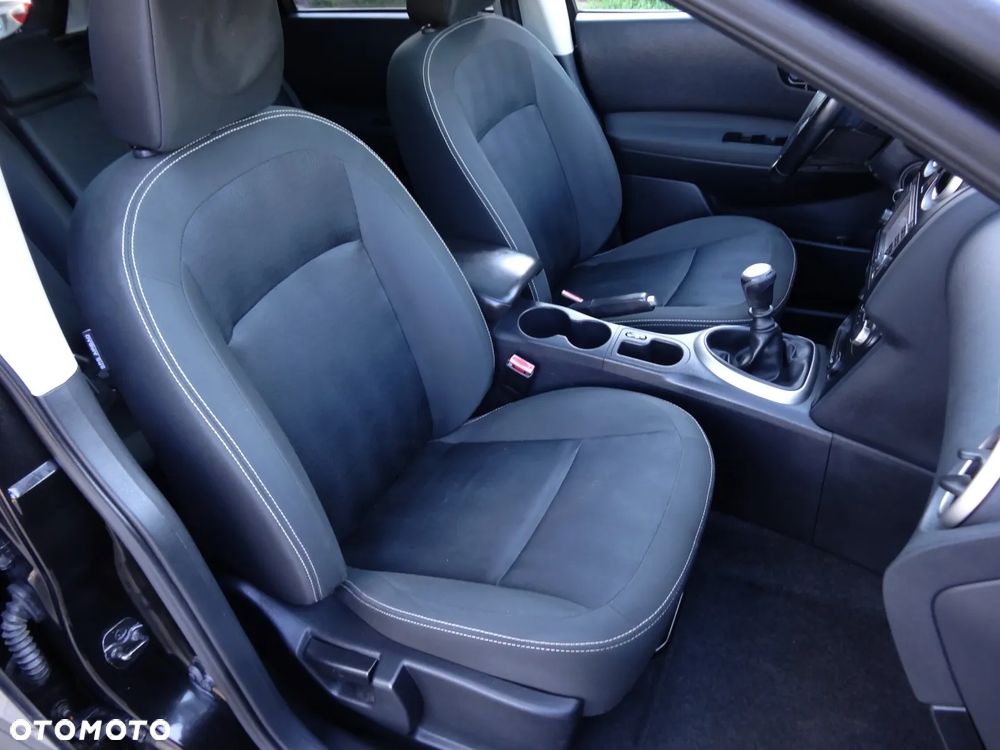 Nissan Qashqai 2.0 360 - 25