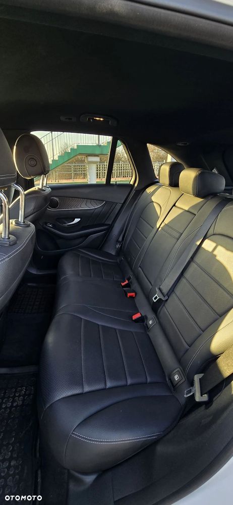 Mercedes-Benz GLC 220 d 4-Matic - 12