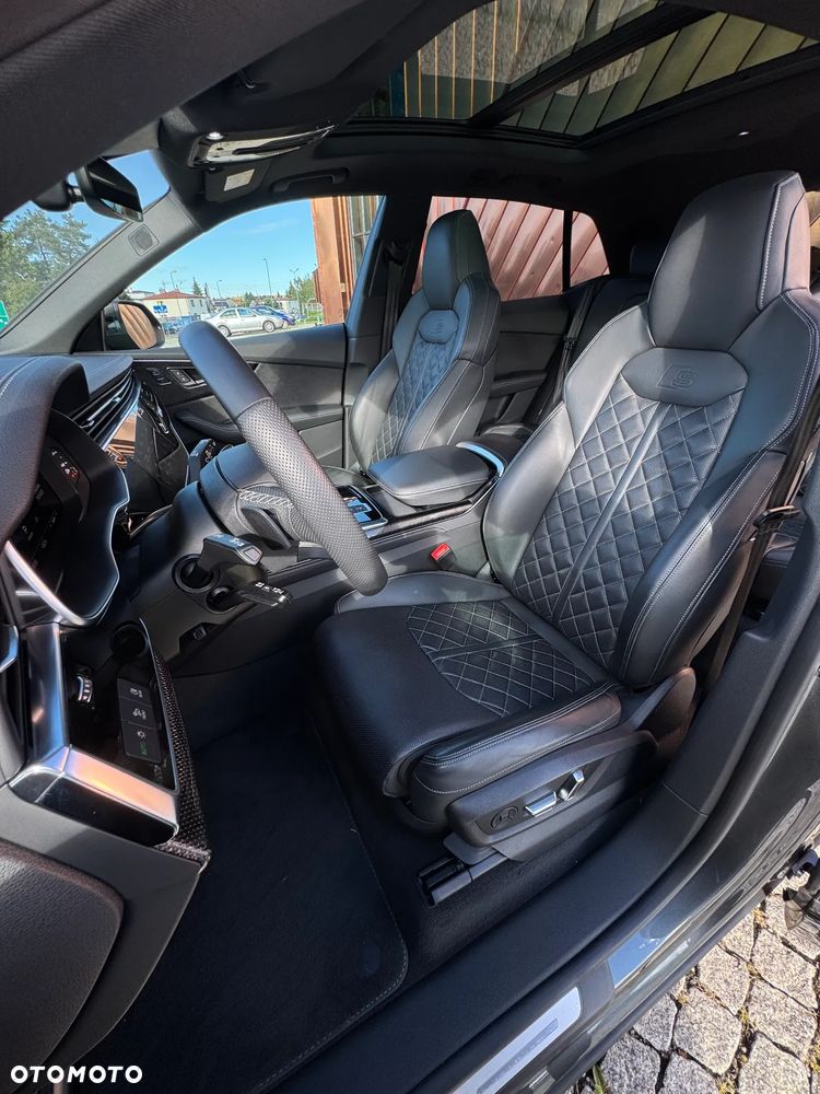 Audi SQ8 - 17