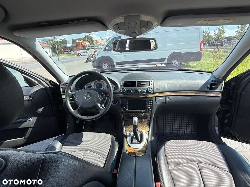 Mercedes-Benz Klasa E 220 CDI T Avantgarde - 8