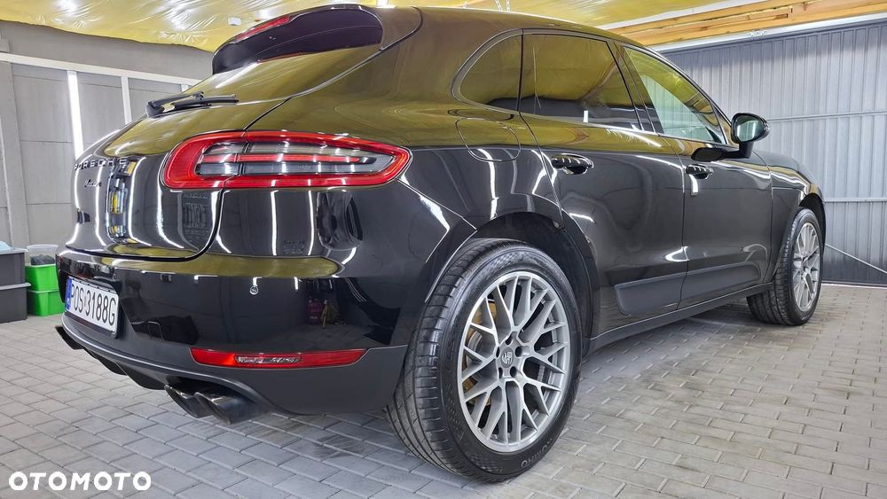 Porsche Macan - 3