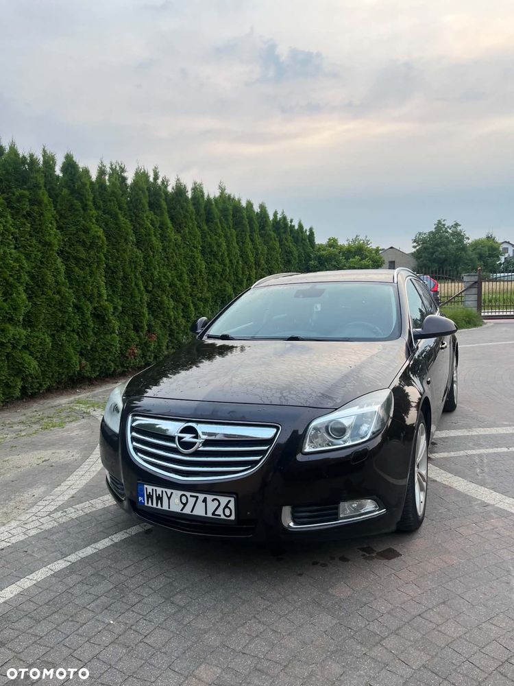 Opel Insignia - 1