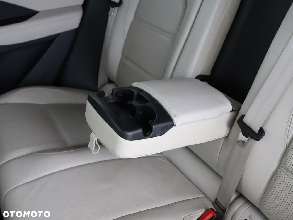 Jaguar E-Pace D150 AWD S - 39