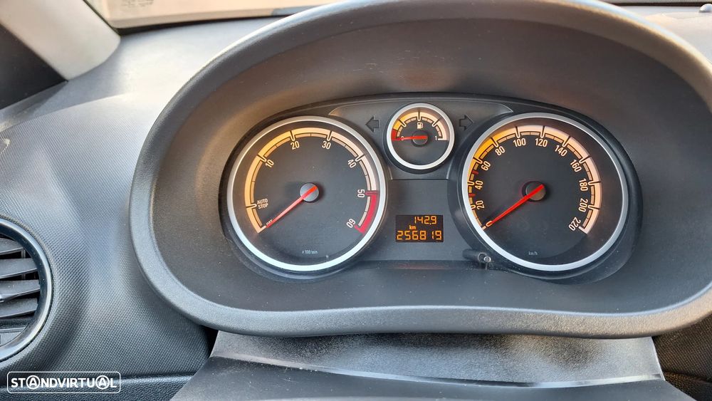 Opel Corsa - 11