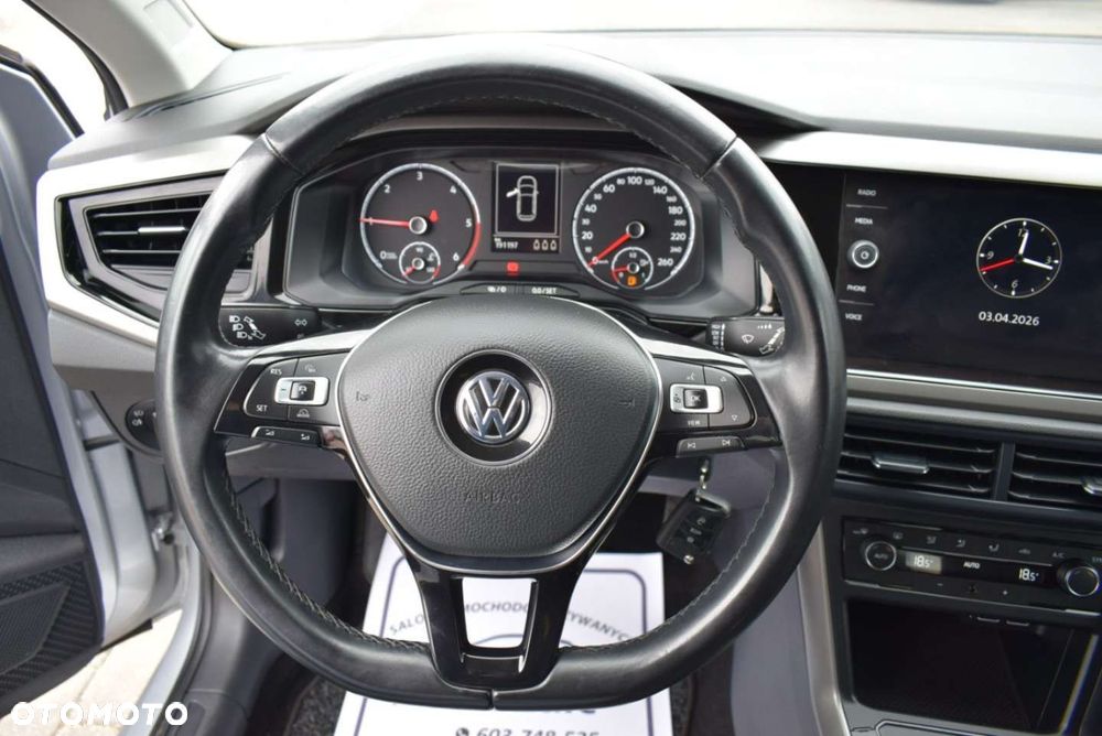 Volkswagen Polo - 23