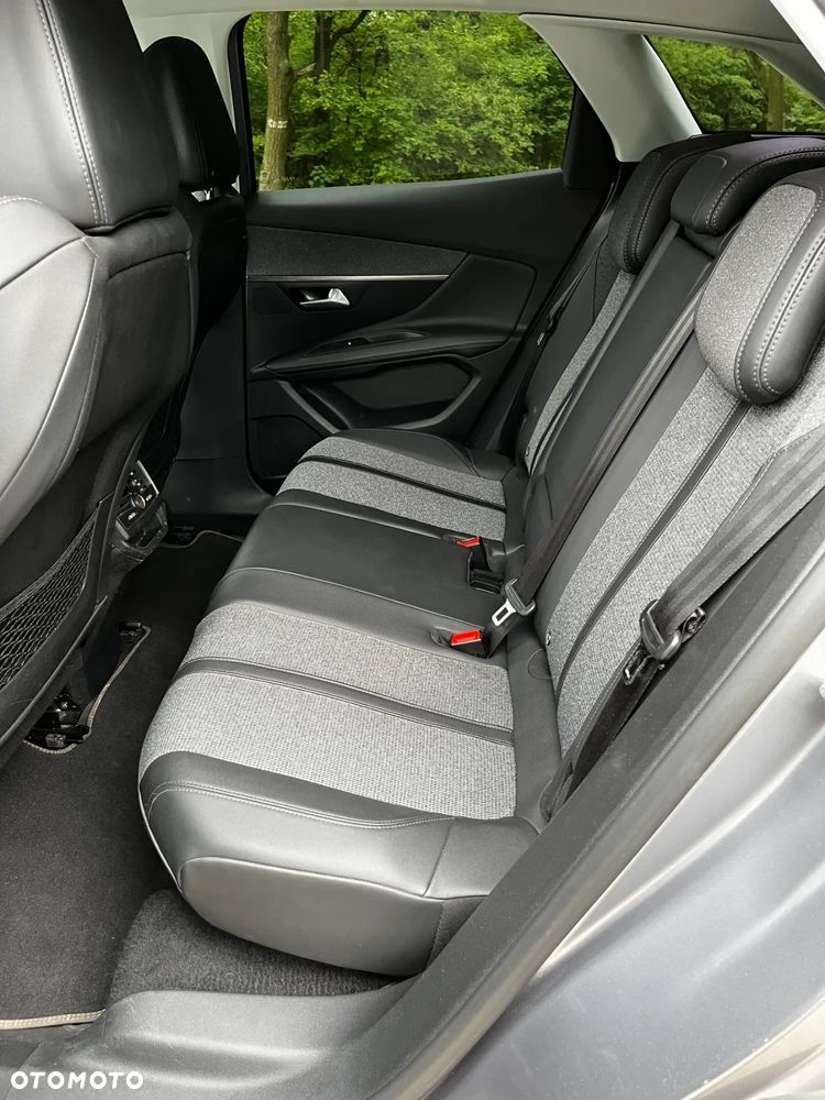 Peugeot 3008 1.2 PureTech Allure S&S - 12
