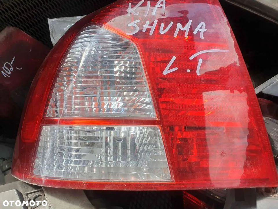 Kia Shuma Lampa tylna lewa, prawa - 1