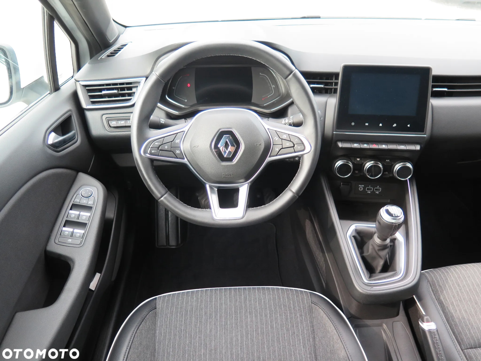 Renault Clio 1.0 TCe Zen - 15