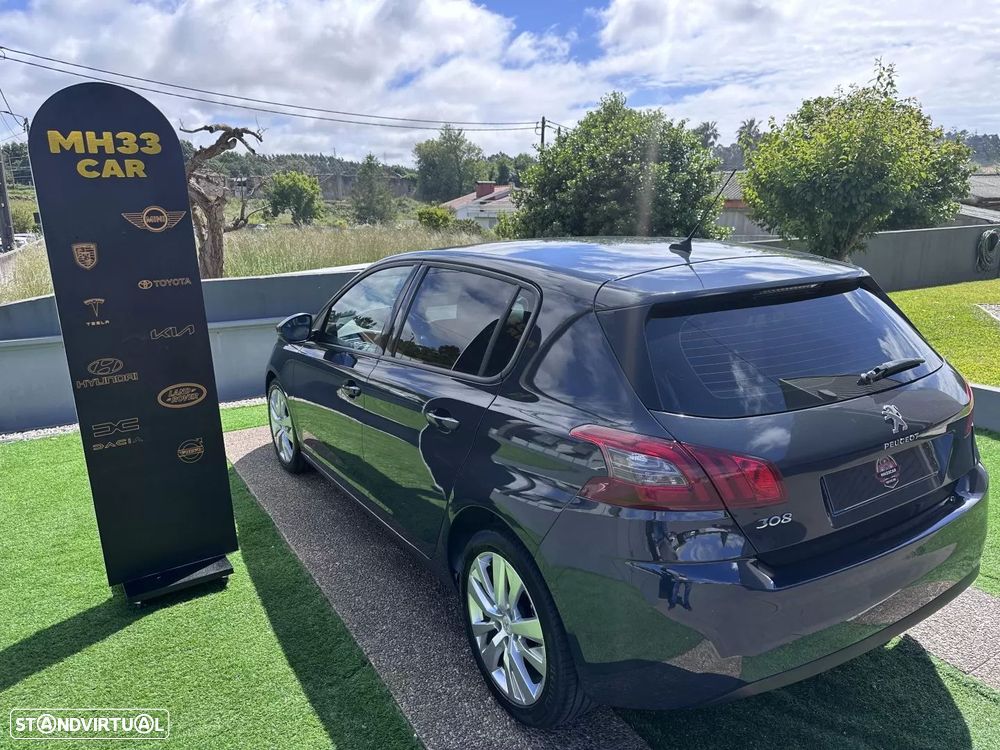Peugeot 308 - 14