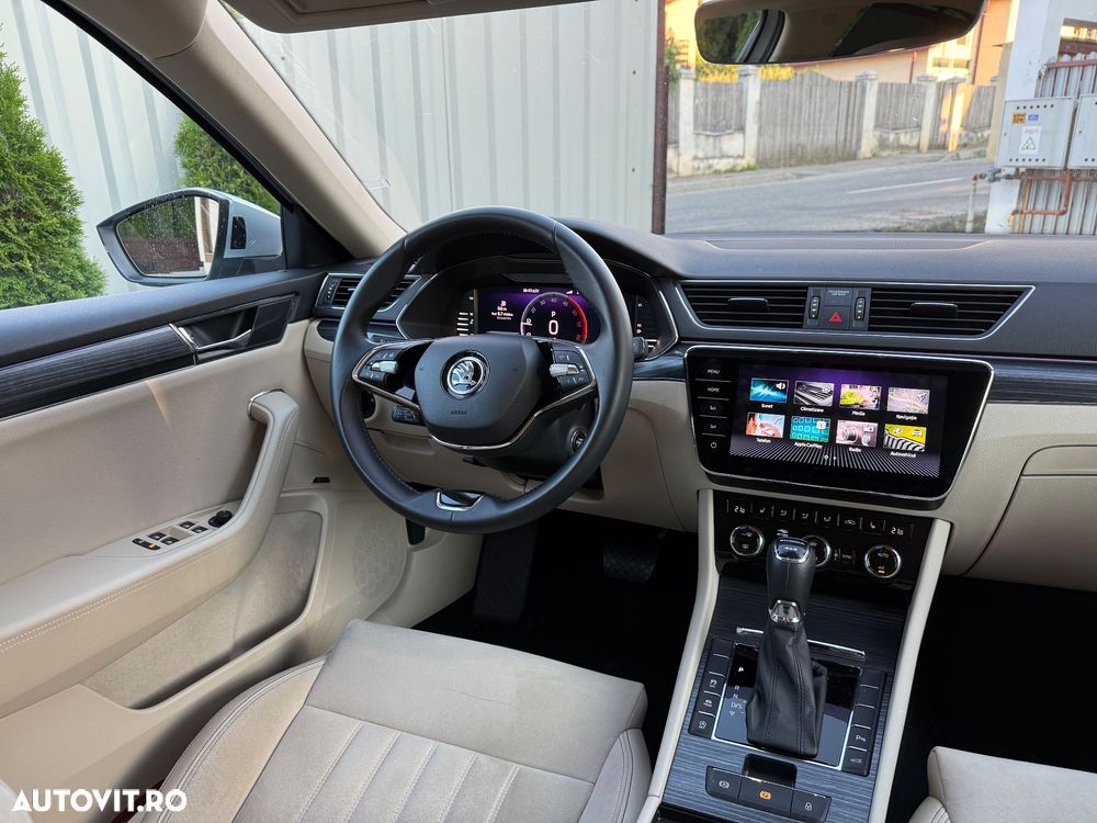 Skoda Superb 2.0 TDI 4X4 DSG Style - 19