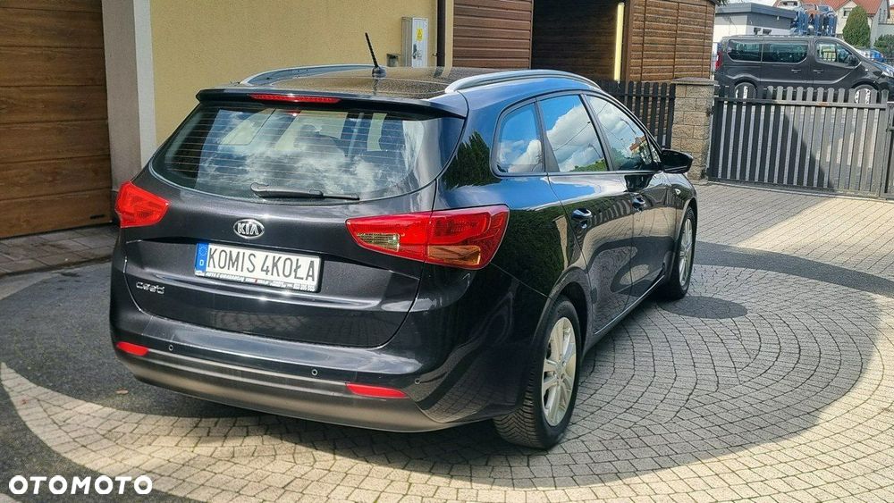 Kia Ceed - 6