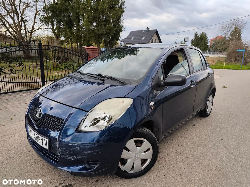 Toyota Yaris 1.0 Luna - 8