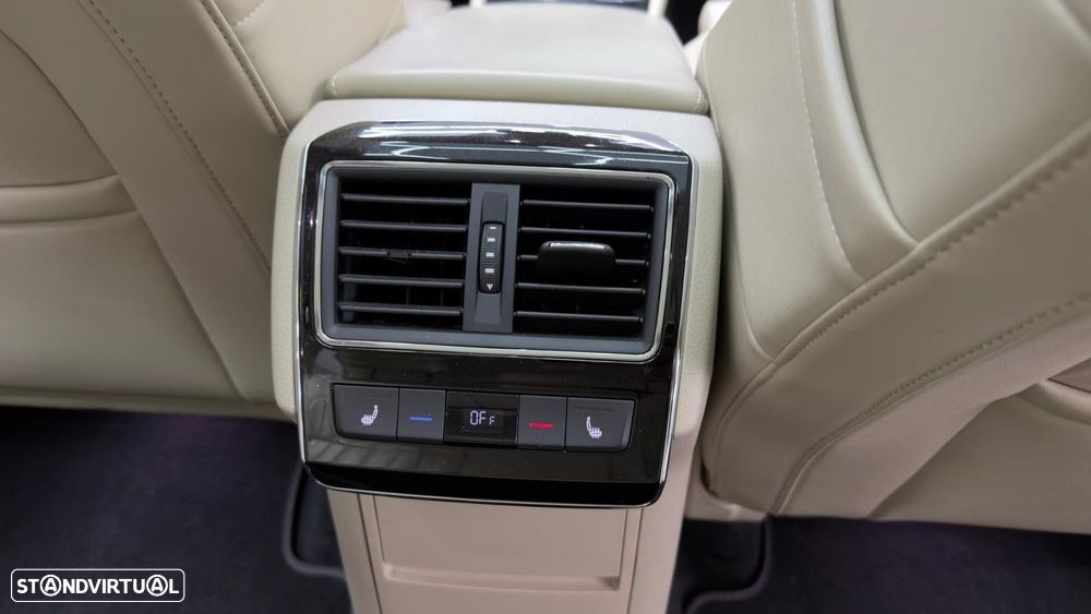 Skoda Superb Break 2.0 TDI Style DSG - 36