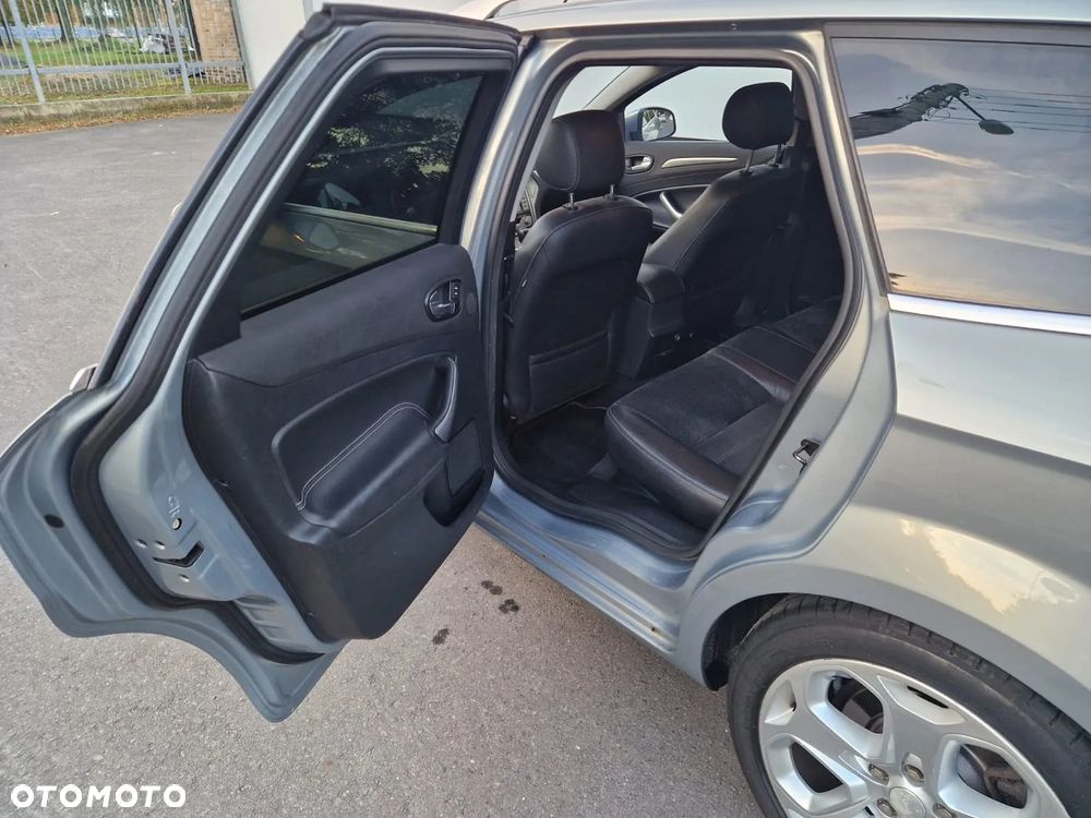 Ford Mondeo Turnier 2.0 TDCi Ambiente - 10