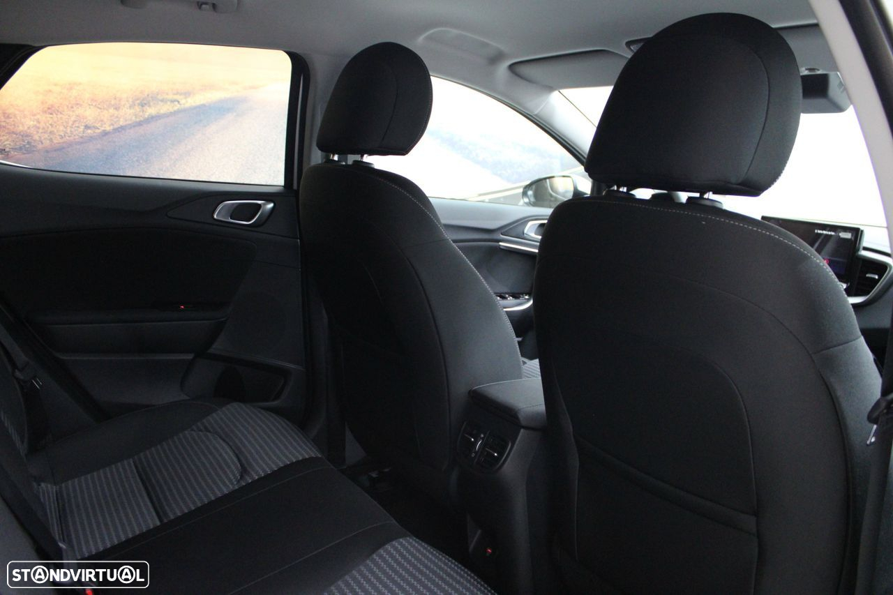 Kia XCeed 1.0 T-GDI Dynamic - 21