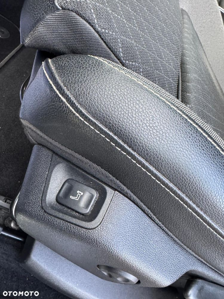 Opel Grandland X 1.6 CDTI Innovation S&S - 32