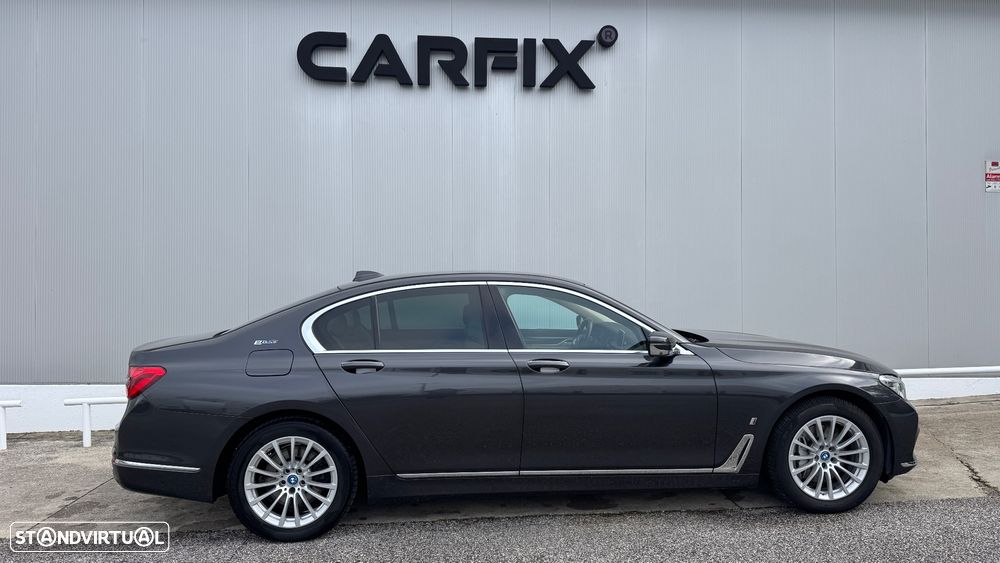 BMW 740 e iPerformance - 6