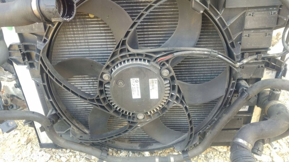 BMW E60 2.3 2.5 3.0i N52 N53 CHŁODNICE WENTYLATOR - 4