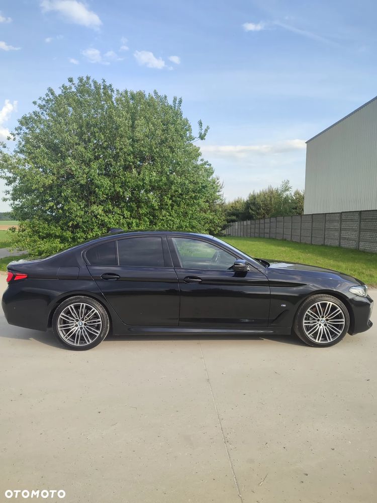 BMW Seria 5 530d xDrive M Sport Edition - 4