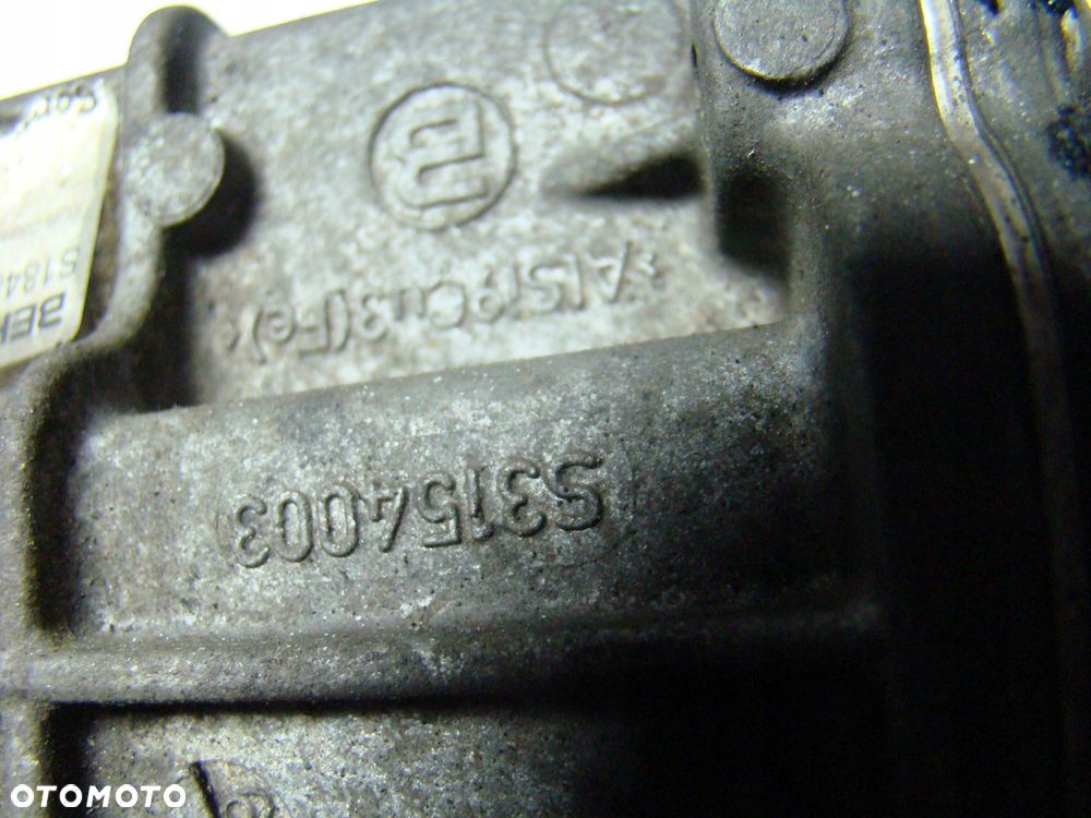 chłodniczka zawór egr canter fuso 3.0 eu 5 504317815 504317810 a2c53299784 - 6