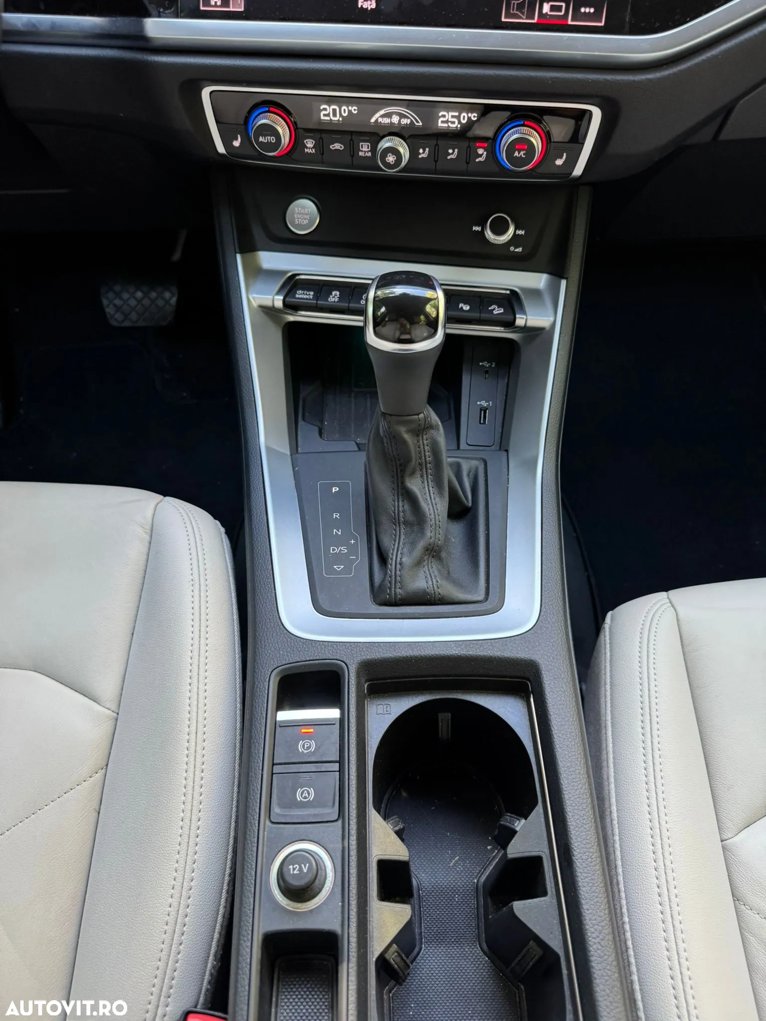Audi Q3 2.0 40 TFSI S tronic quattro Advanced - 14