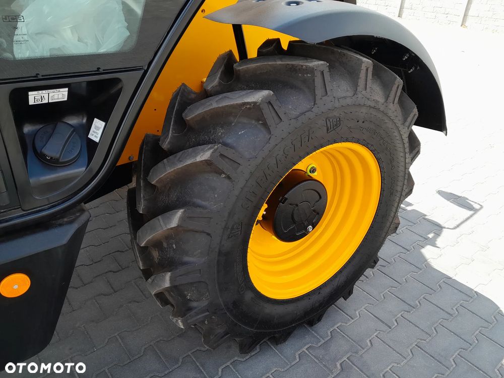 JCB 531-70 JOYSTICK - 16