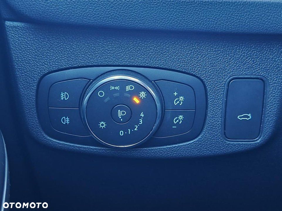 Ford Focus - 23