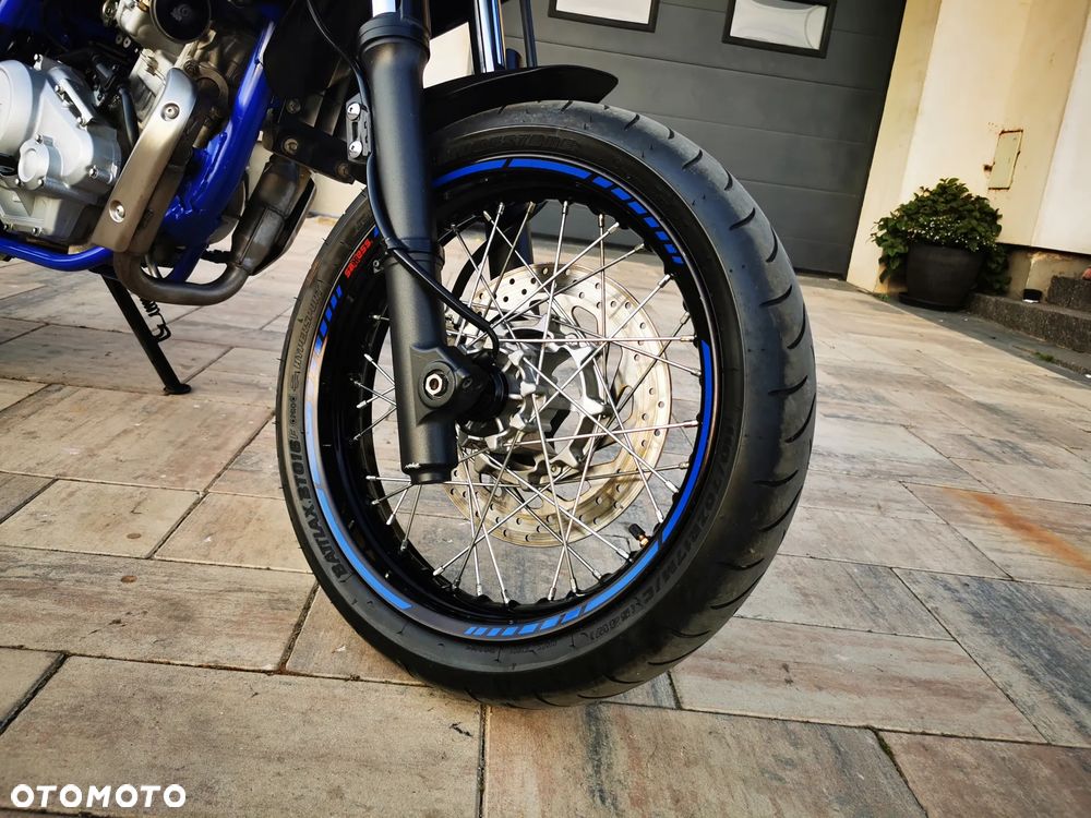 Yamaha WR - 21