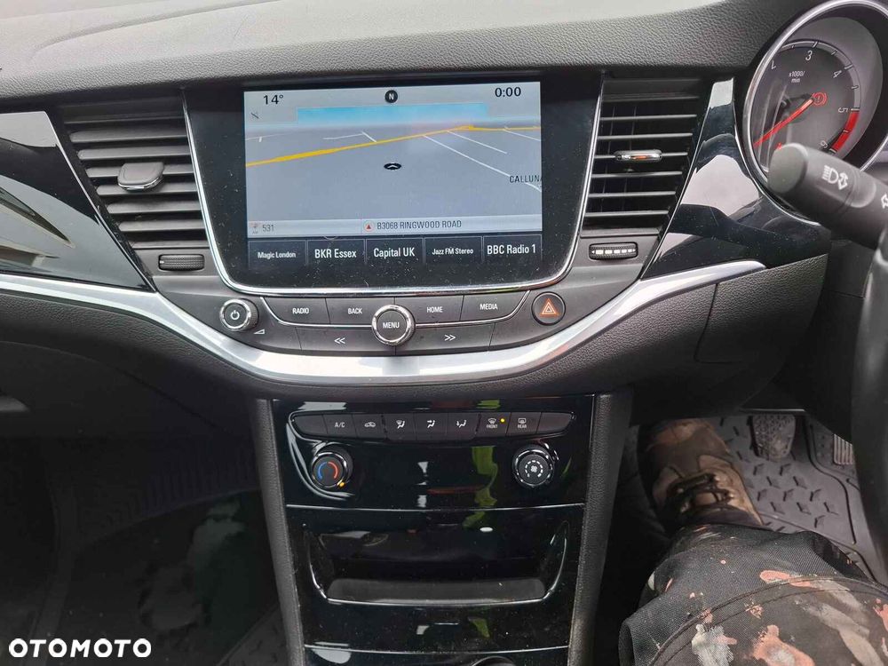 Opel Astra 1.6 CDTI DPF ecoFLEX TourerStart/Stop ENERGY - 6