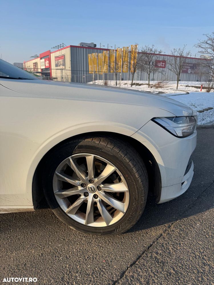 Volvo V90 D4 - 15