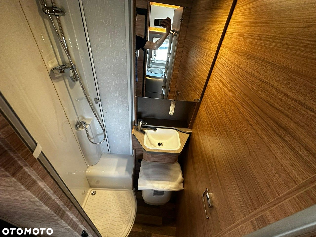 Weinsberg CaraCompact 640 MEG ( Edition Pepper ) - 26