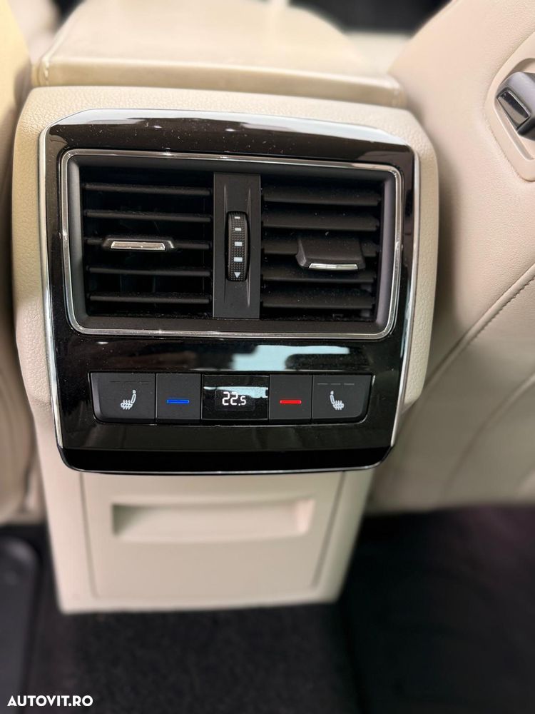 Skoda Superb 2.0 TDI 4x4 DSG Premium Edition - 10