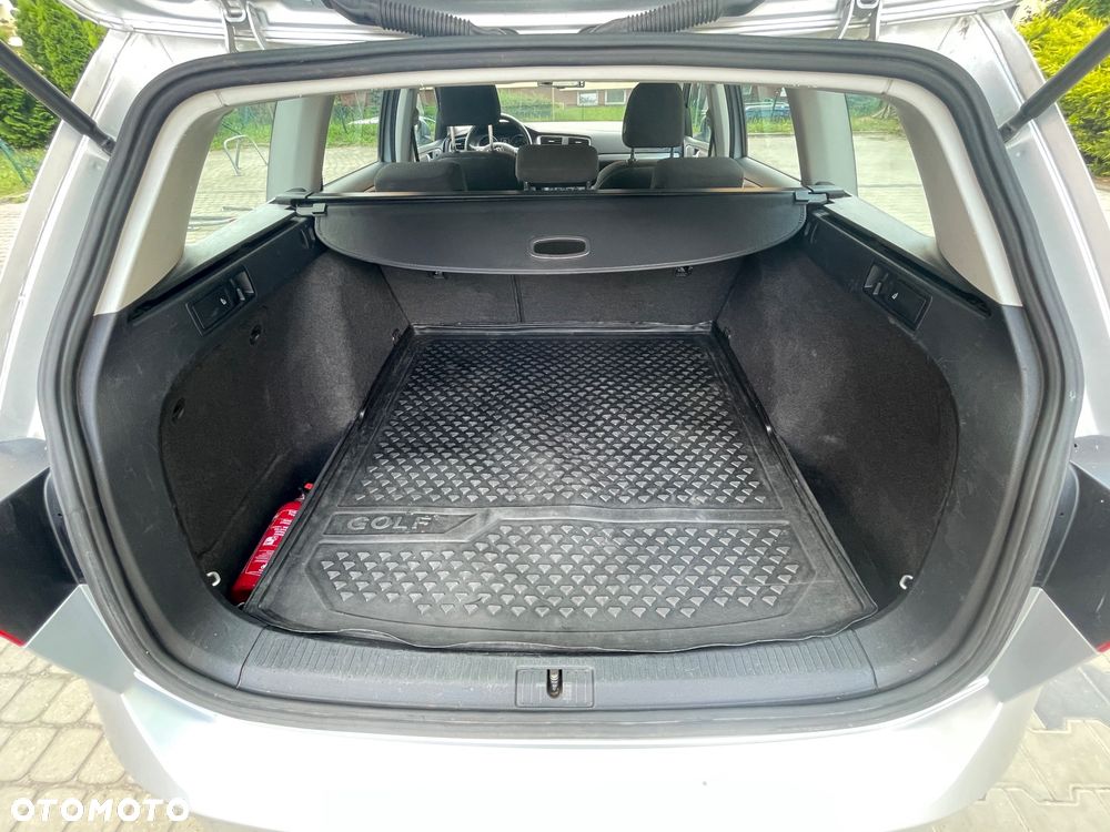 Volkswagen Golf 1.6 TDI BMT Comfortline - 31