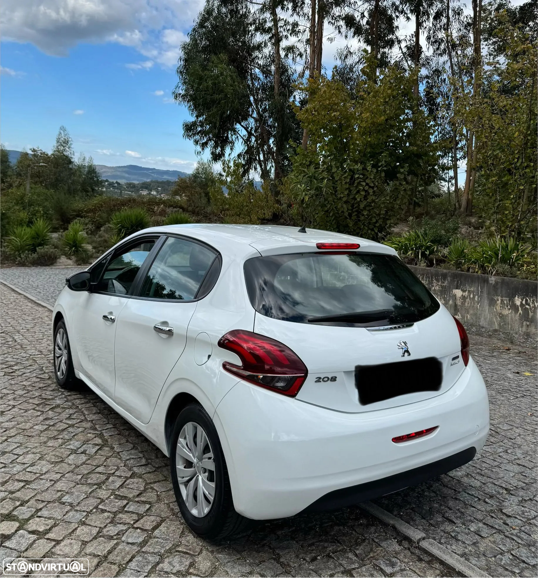 Peugeot 208 1.2 PureTech Active - 8