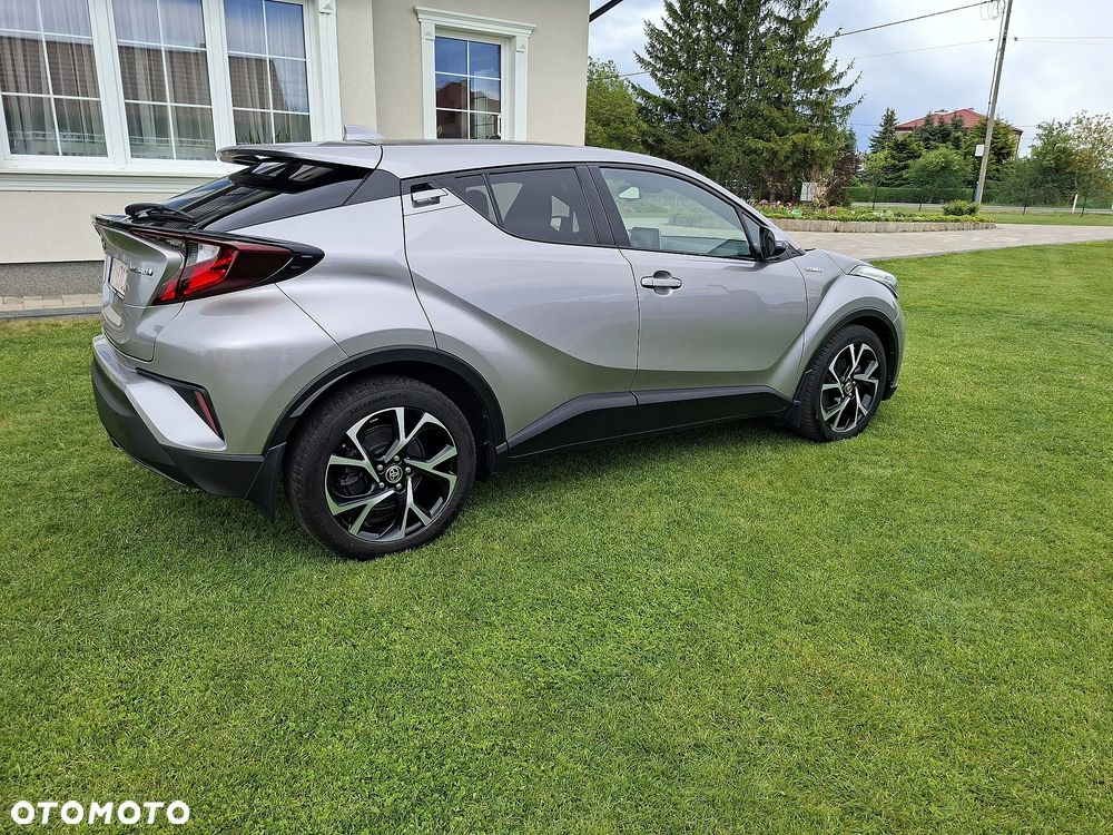 Toyota C-HR - 6